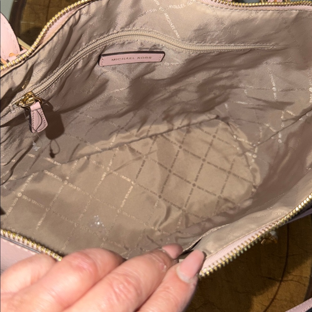 Michael Kors Soft Pink Tote Bag - Picture 6 of 6